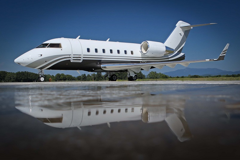 Bombardier Challenger 604 ProLine Avionics Upgrade (2).jpg