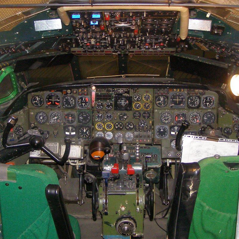 Caravelle_cockpit.JPG