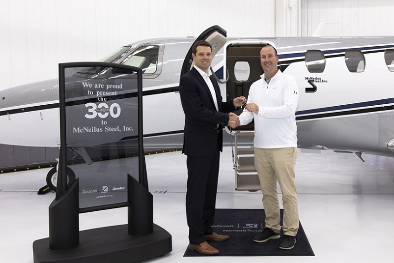 Cessna Delivers 300th CJ4 (1).jpg