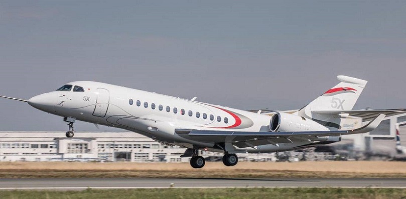 Dassault Falcon 5X Takes To The Skies (1).jpg