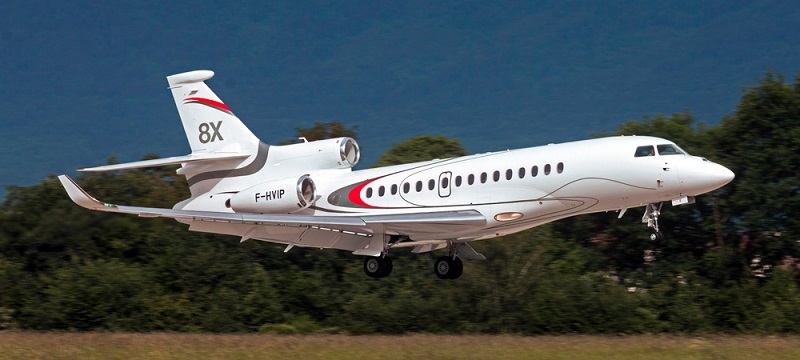 Dassault Falcon 8X CVS To Be Certificated For 100 foot Minimum Decision Height (1).jpg