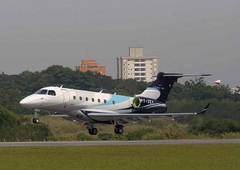 Embraer delivers 52 business jets in Q4 2014.jpg