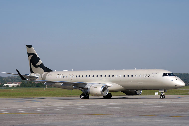 Embraer Lineage 1000 sets flight record.jpg