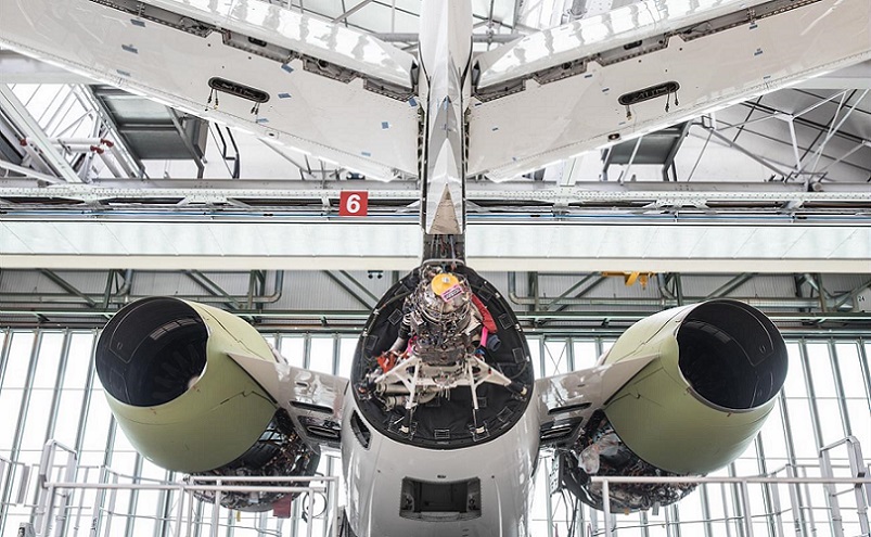 Falcon 6X (1).jpg