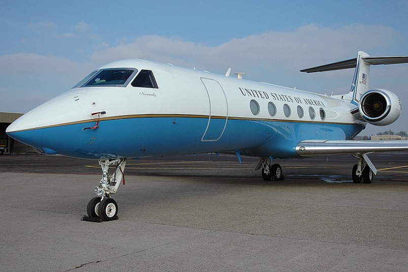 Gulfstream C-37A (1).jpg