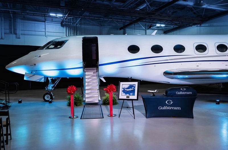 Gulfstream Delivers First G600.jpg