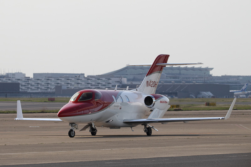 Jet It Takes Delivery Of First HondaJet ELITE (1).jpg