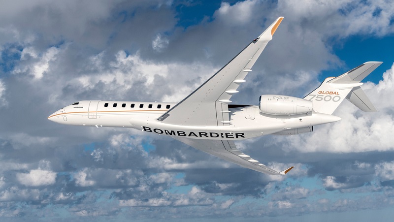 Niki Lauda Takes Delivery Of Global 7500 (1).jpg